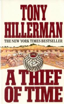 Tony Hillerman - Leaphorn & Chee 08 - A Thief of Time