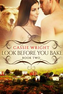 Look Before You Bake: (BBW Paranormal Shape Shifter Romance) (Honeycomb Falls Book 2)