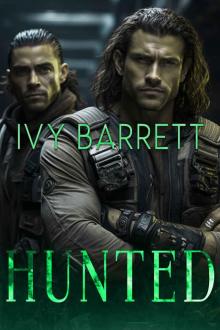 Hunted: A Sci-Fi Alien Romance