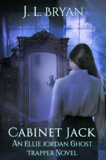 Ghost Trapper 16 Cabinet Jack